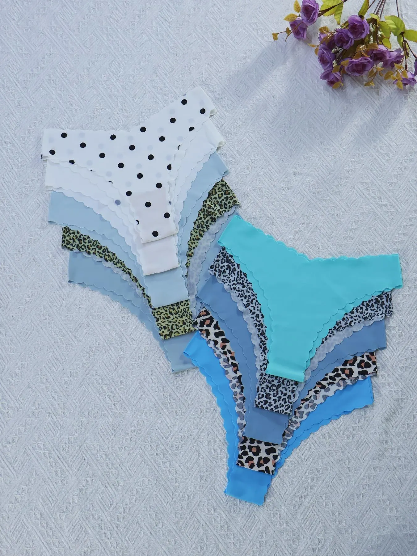 Women's Leopard Print Triangle Briefs, Fashion Breathable Underwear, Seamless Comfortable Breathable Underwear, Bohemian Style, All Seasons, Fitted Casual, Breathable Seamless Panties, Leopard Print Panty Women's Leopard Print Triangle Briefs, Fashion Breathable Underwear, Seamless Comfortable Breathable Underwear, Bohemian Style, All Seasons, Fitted Casual, Breathable Seamless Panties, Leopard Print Panty