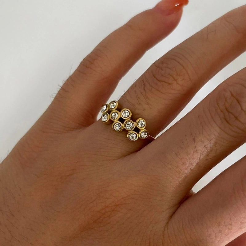 Minimalist Classic Style Solid Color 304 Stainless Steel Zircon Inlay Stainless Steel Rings