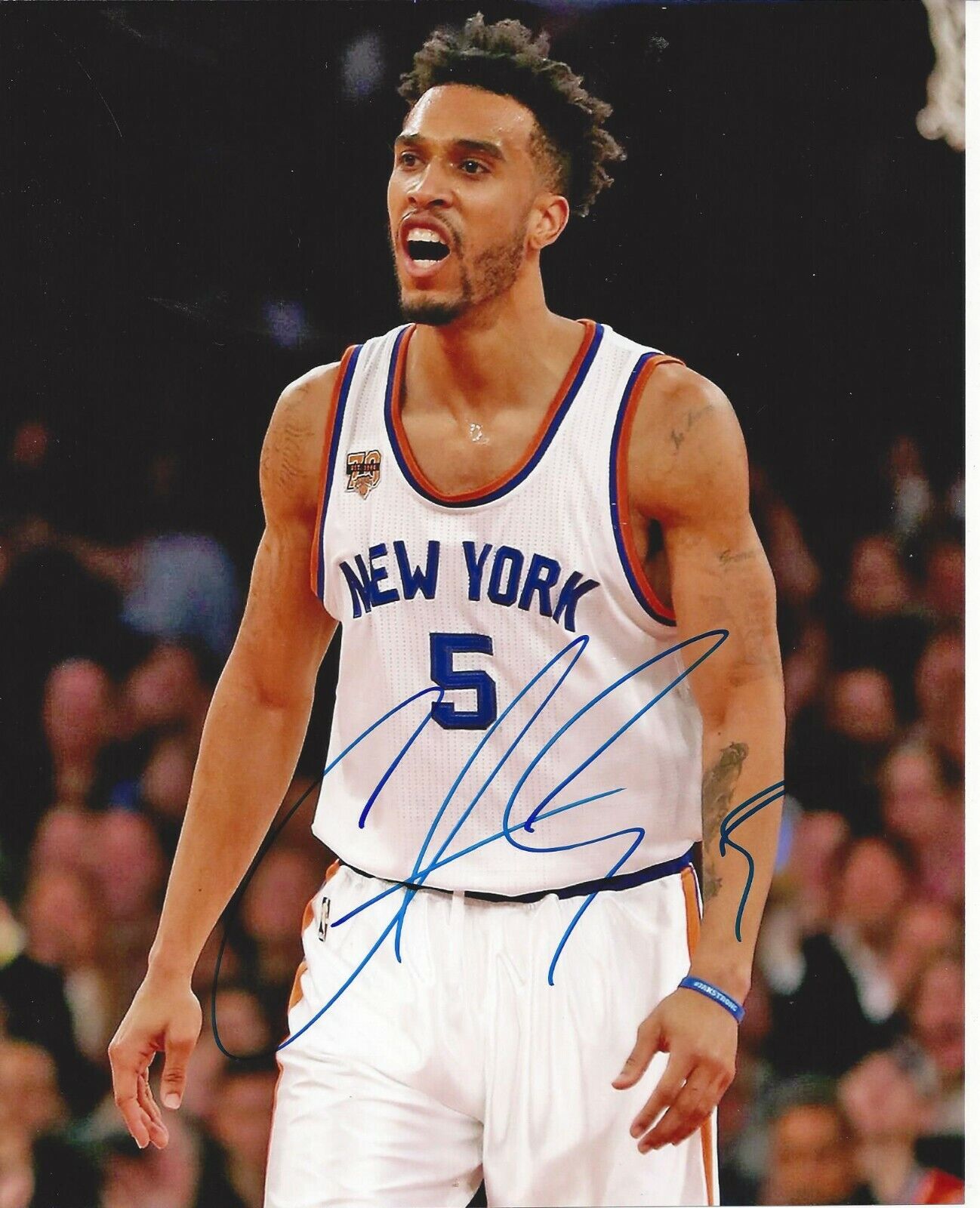 Courtney Lee autographed 8x10 New York Knicks#S406