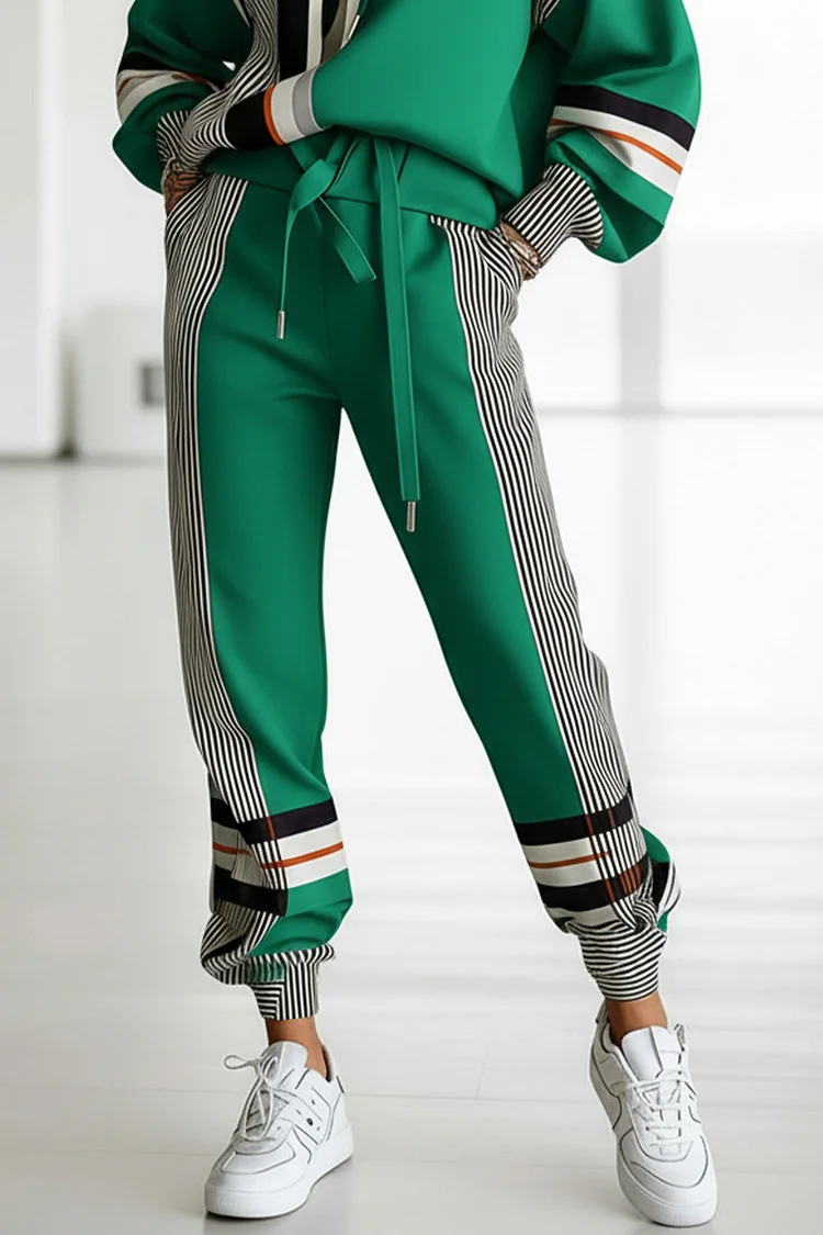 Plus Size Daily Red Striped Pull-On Waist Casual Pocket Pants 2024 - Xpluswear