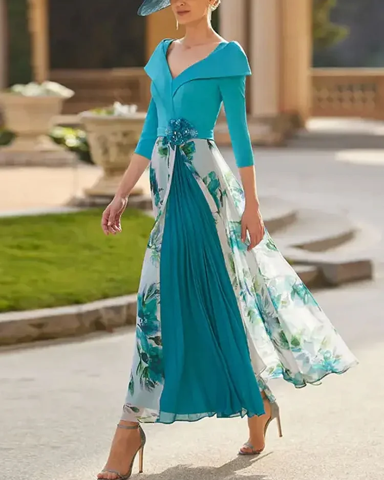 Elegant French Floral Print Pleated Dress