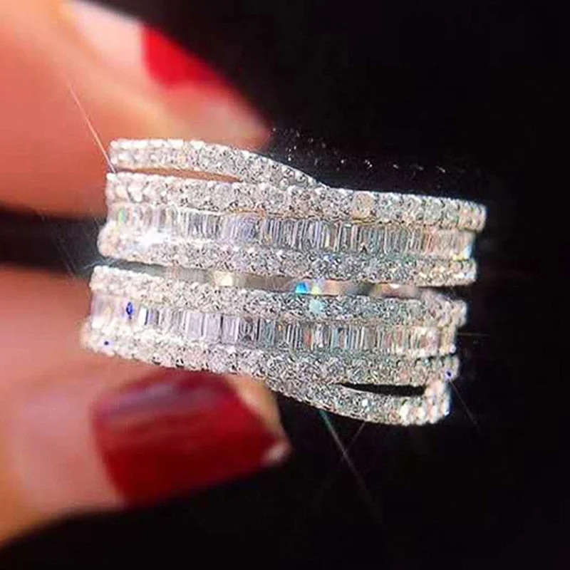 Huitan Geometric Shaped Cubic Zirconia Rings for Women Exquisite Finger Accessories Wedding Party Bling Bling Fashion Jewelry