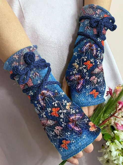 Retro butterfly print knit fingerless gloves