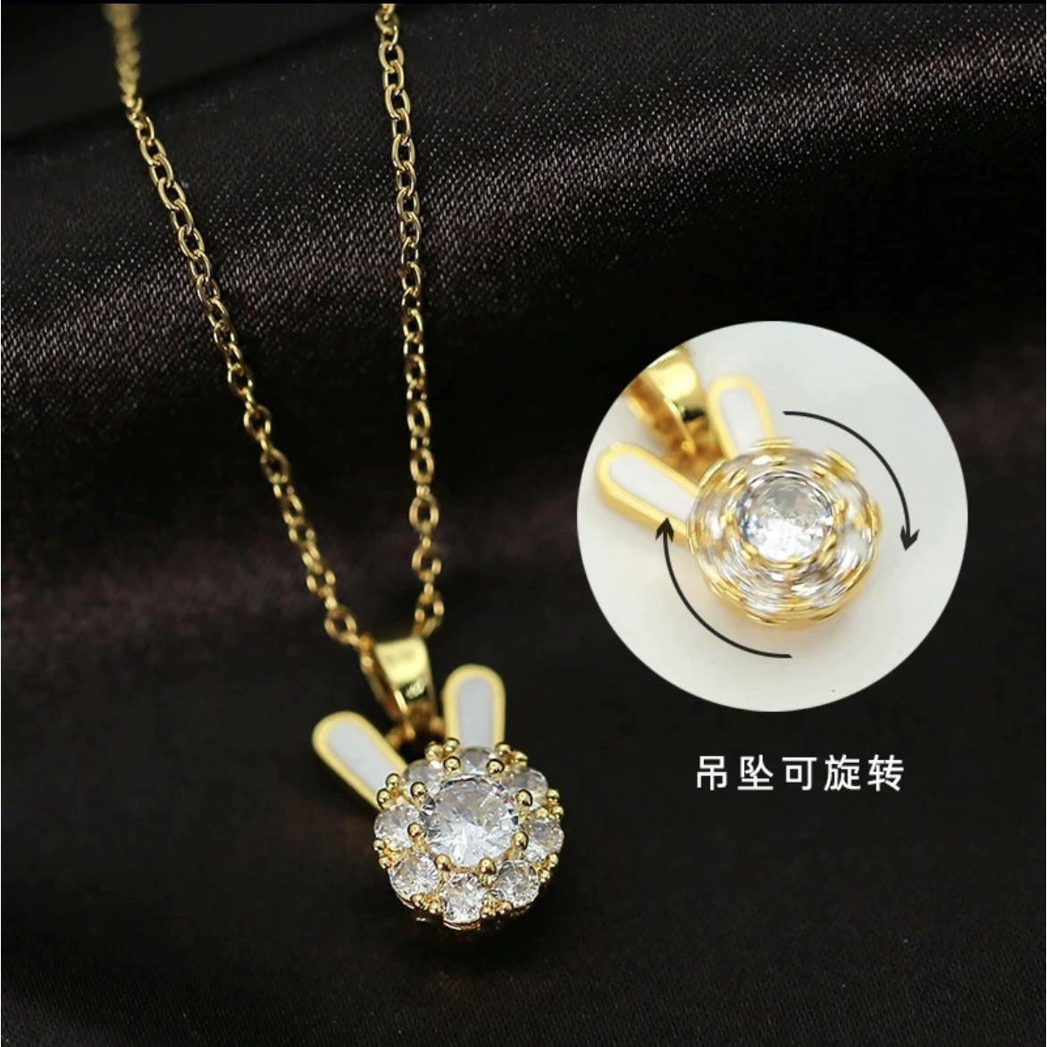 Rabbit Zirconia Gold-Plated Necklace (Swivel)
