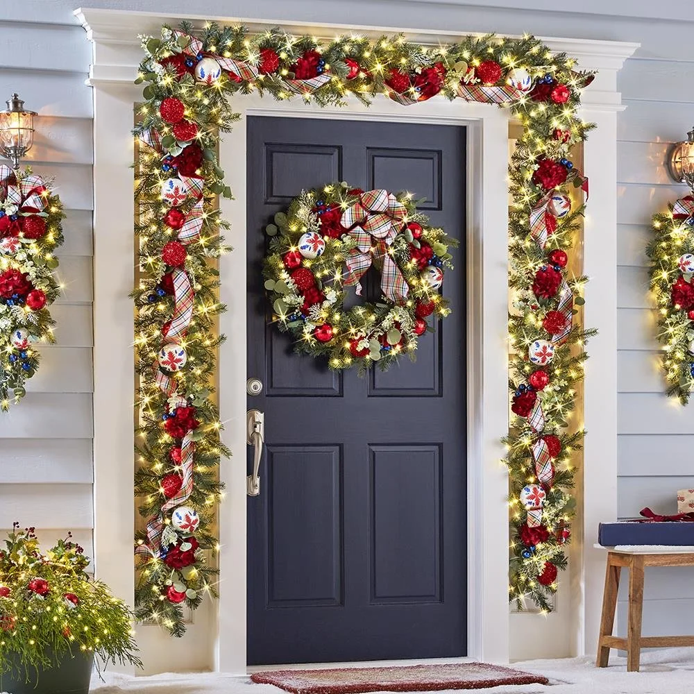 THE CORDLESS PRELIT CHRISTMAS TARTAN HOLIDAY TRIM