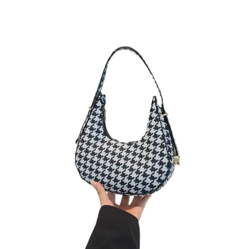 Women’s Medium Pu Leather Houndstooth Zebra Classic Style Streetwear Pillow Shape Zipper Underarm Bag