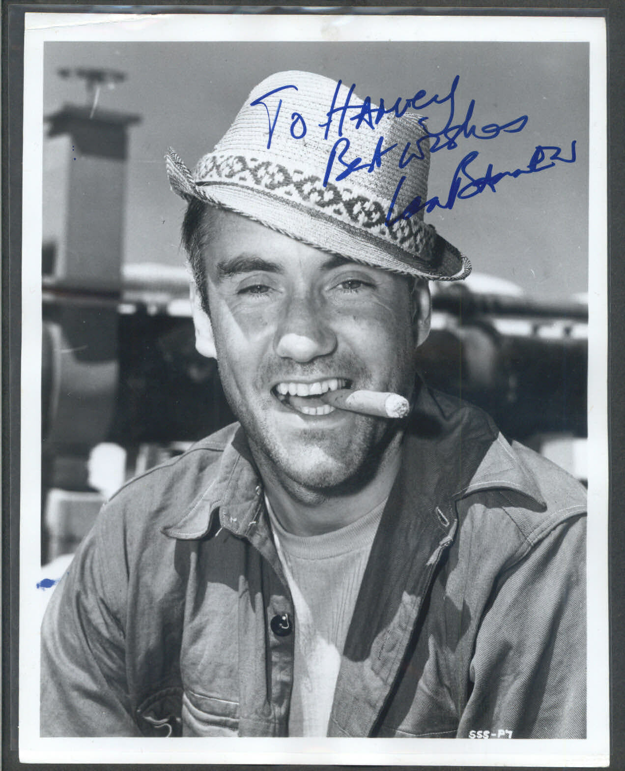 Ian Bannen - Signed Vintage Celebrity Autograph Photo Poster painting - Scottish Actor