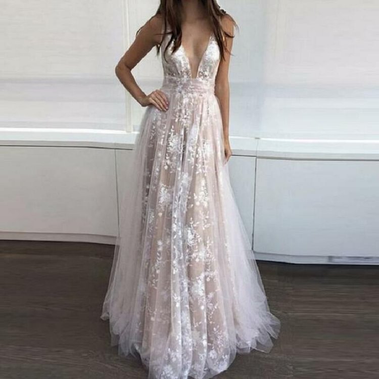 Romantic Embellished Neckline Lace Maxi Wedding Dresses Ball Gowns