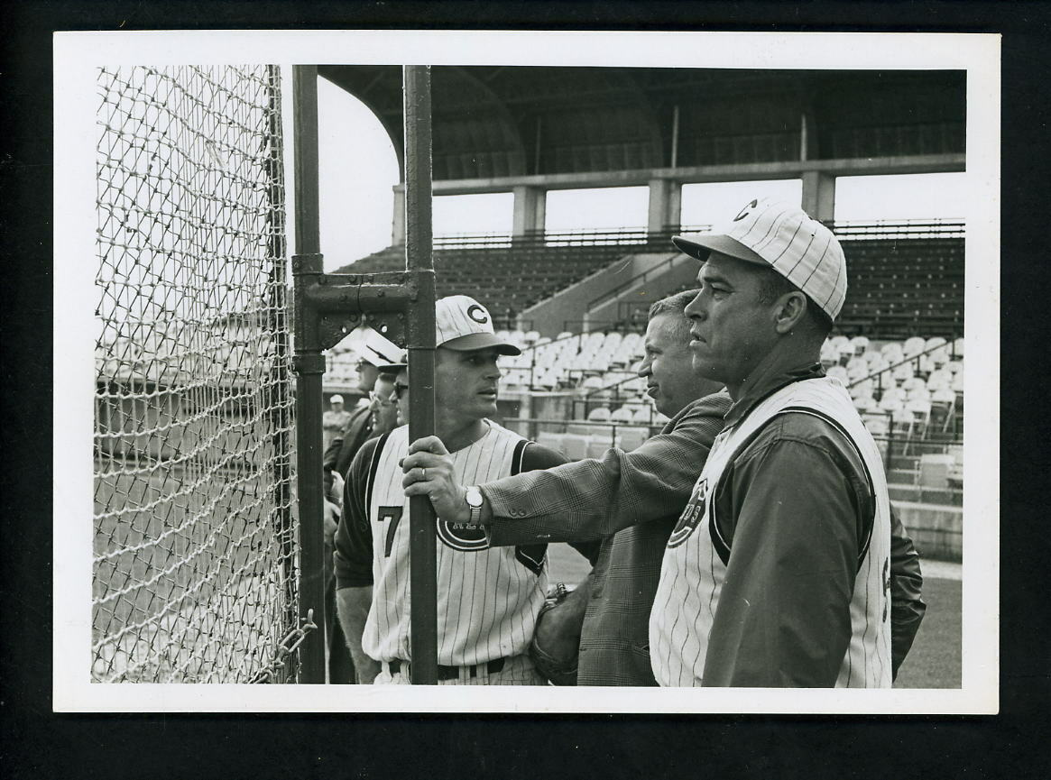 Dick Sisler Jimmie Coker Official Cincinnati Reds Baseball Club 1965 Press Photo Poster painting