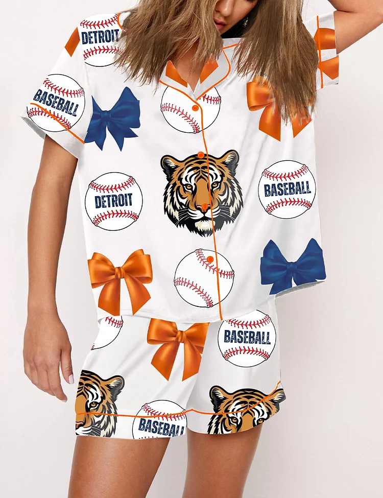 Women's Detroit Tigers Baseball And Bows Print Pajama Set