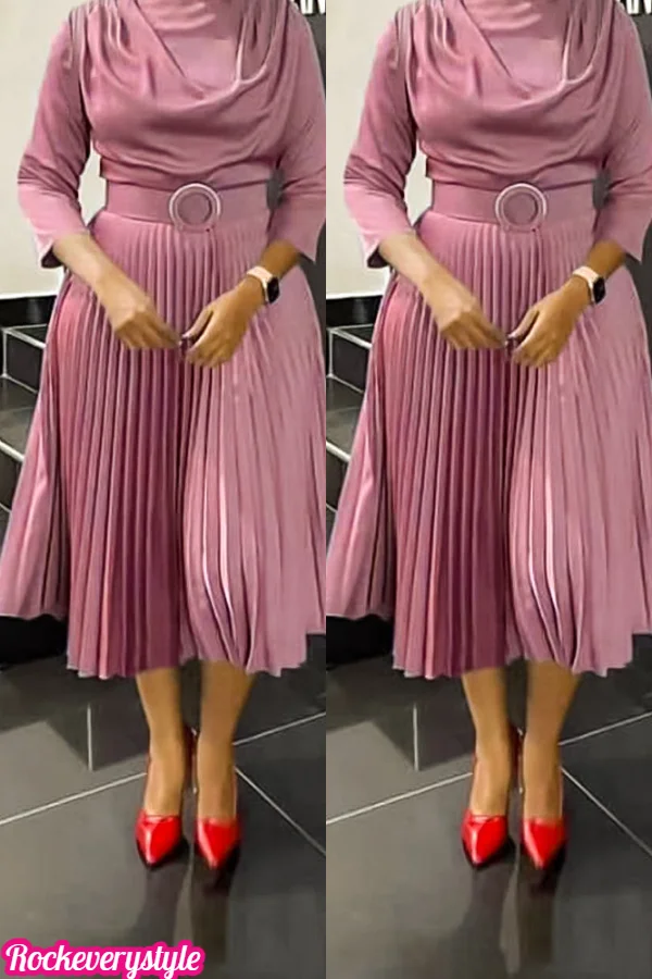 Elegant and Fashionable Solid Color Pleated Dress