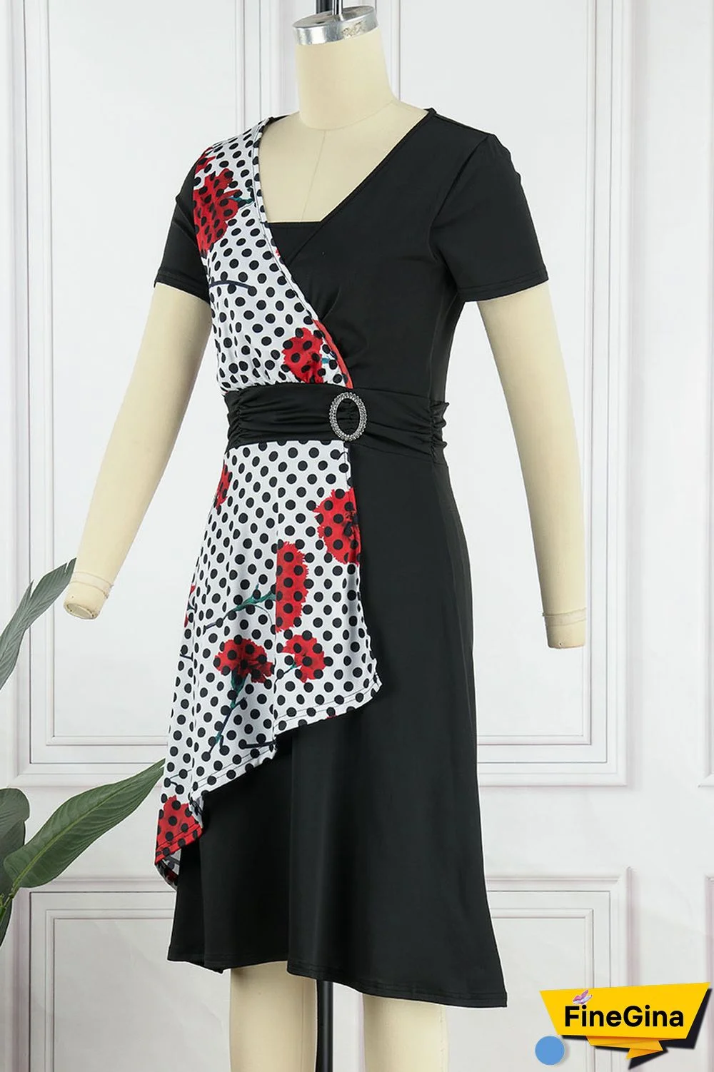 Black White Casual College Print Patchwork V Neck A Line Dresses