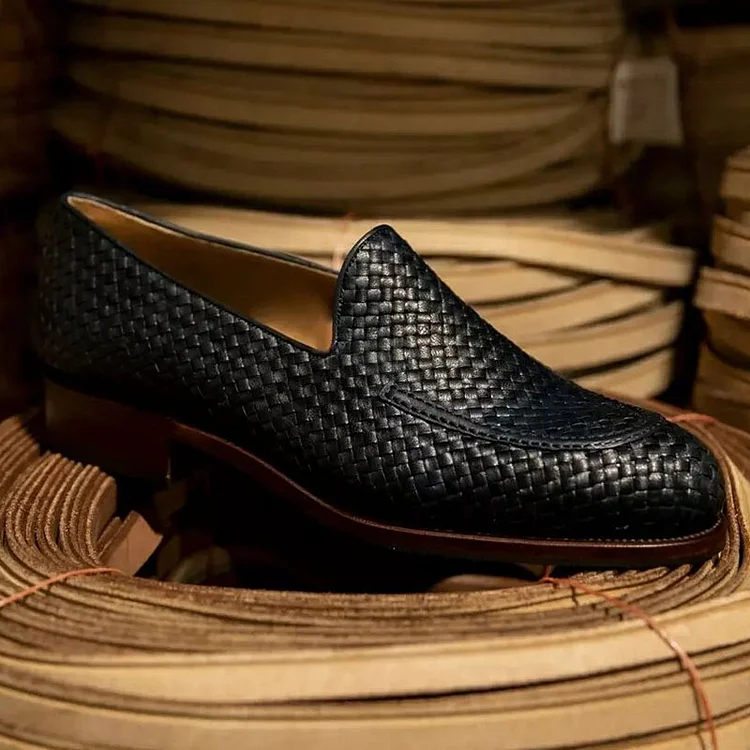 PU Leather Plaid Slip-On Pointy Toe Casual Loafers Shoes [Pre Order]