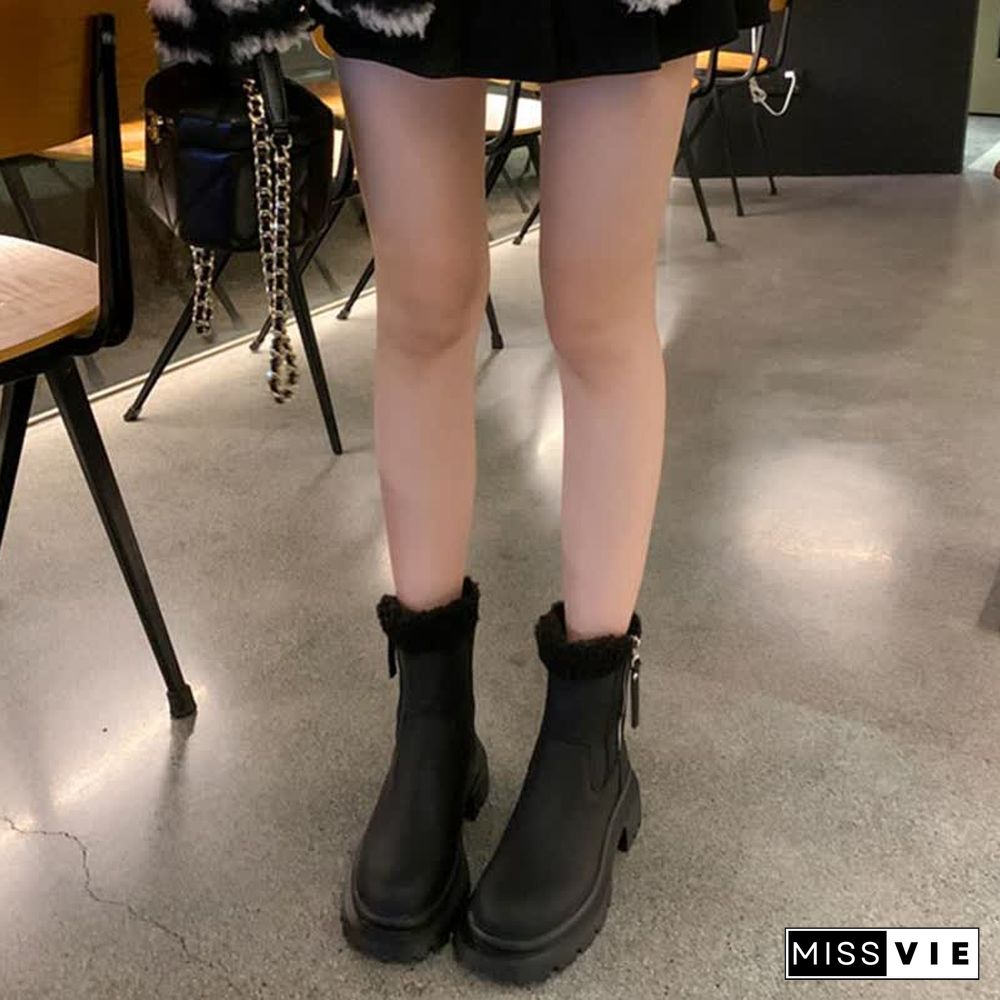 Chic Round Toe Plush Martin Boots