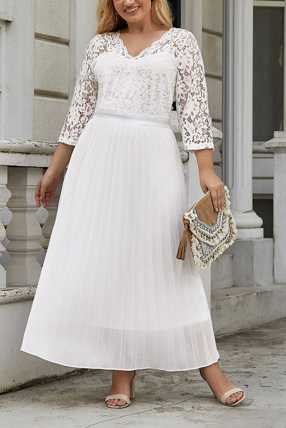 White Lace Scalloped V Neck 3/4 Sleeves Pleated Tulle Plus Maxi Dress | IFYHOME