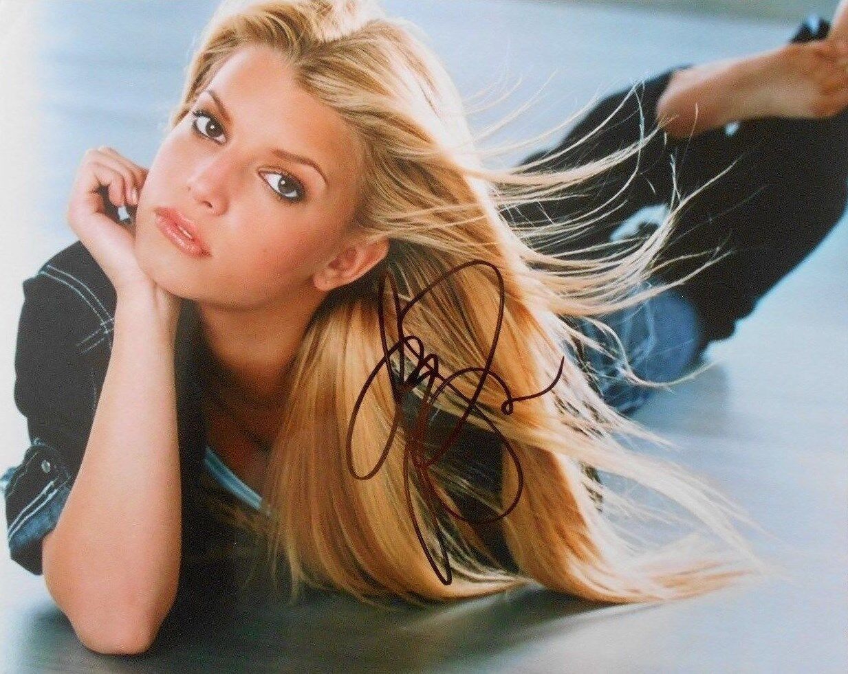 JESSICA SIMPSON VERY SEXY - HAND SIGNED - NICE Photo Poster painting 8X10