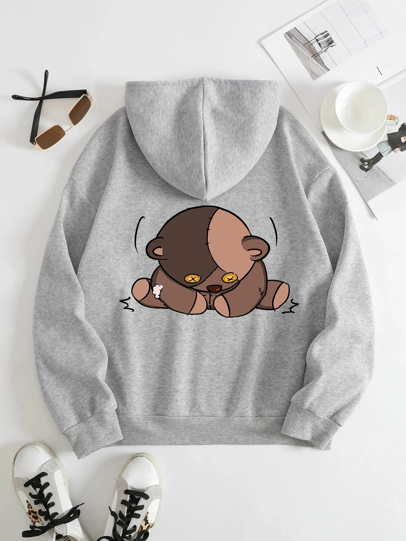 Printed on the Back Kangaroo Pocket Hoodie Long Sleeve for Women Pattern Shy bear