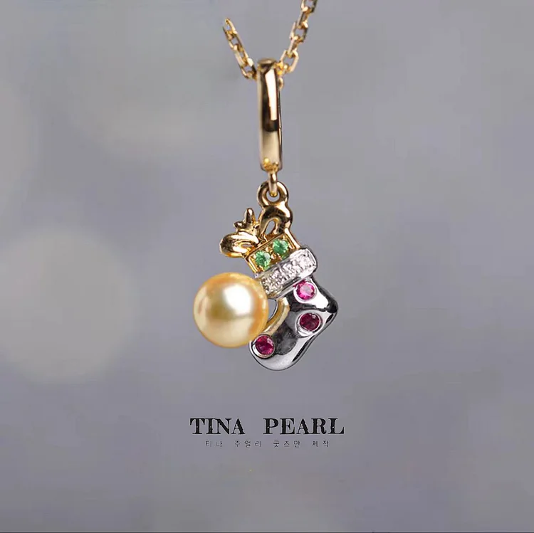 Tina Jewelry 2024. Diamond +18k gold: Sea Gold Pearl Christmas Stocking pendant
