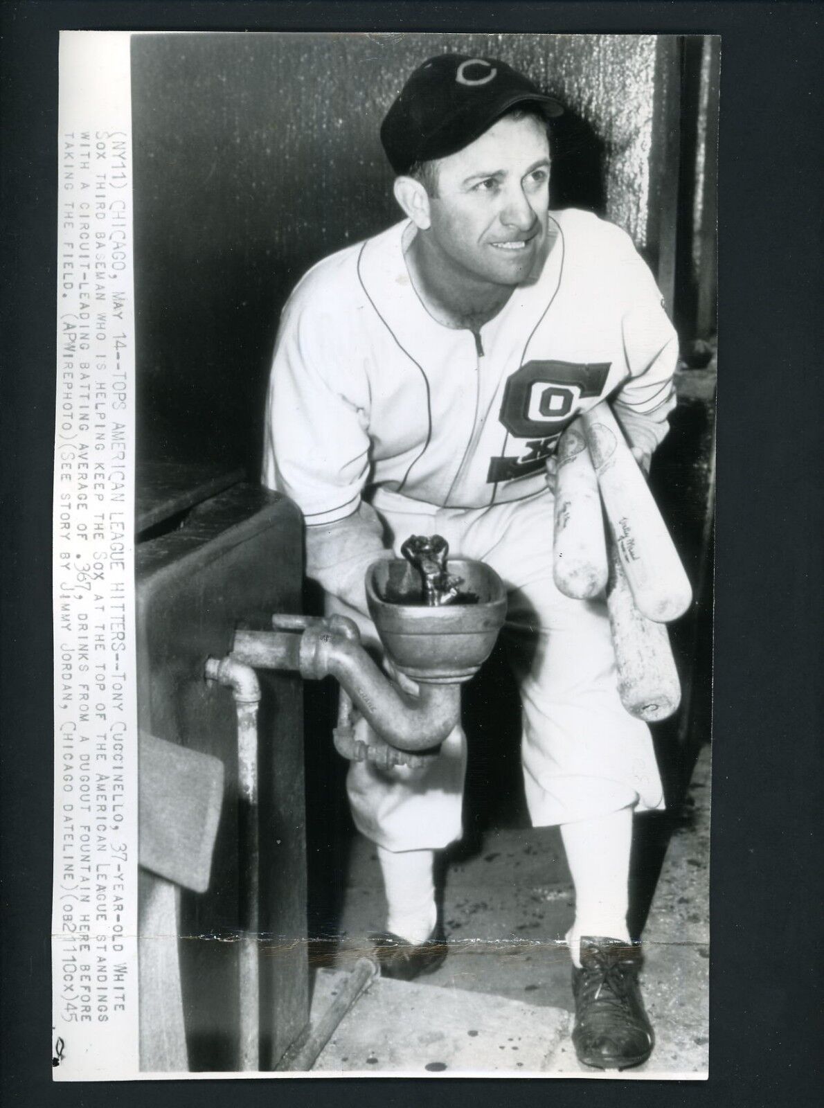 Tony Cuccinello AL Batting Leading 1945 Press Wire Photo Poster painting Chicago White Sox