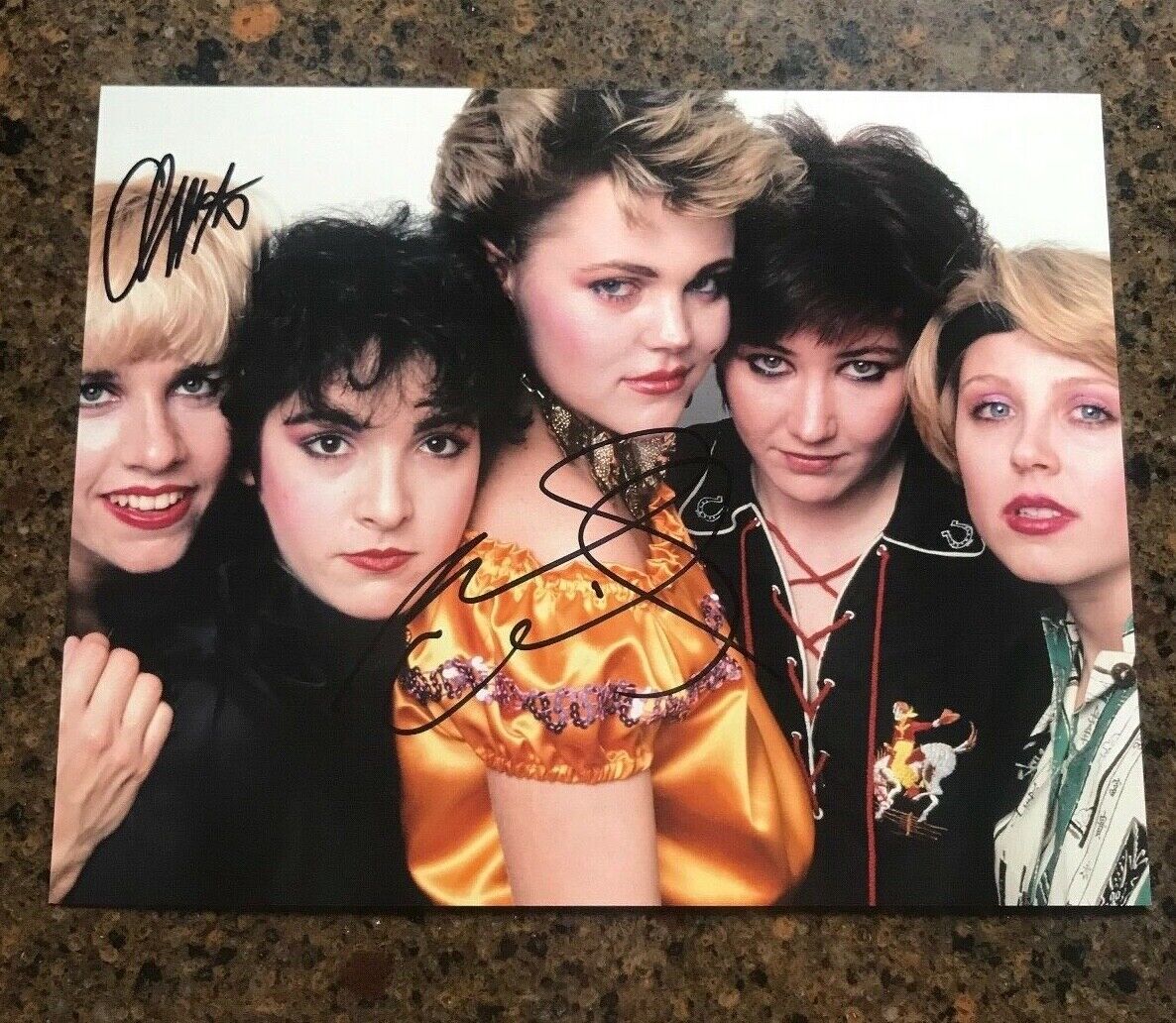 * THE GO-GO'S * signed 11x14 Photo Poster painting * BELINDA CARLISLE & CHARLOTTE CAFFEY * 3