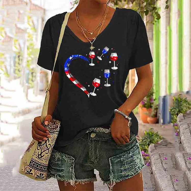 VChics Patriotic Heart Wine Glass Casual V-Neck T-Shirt