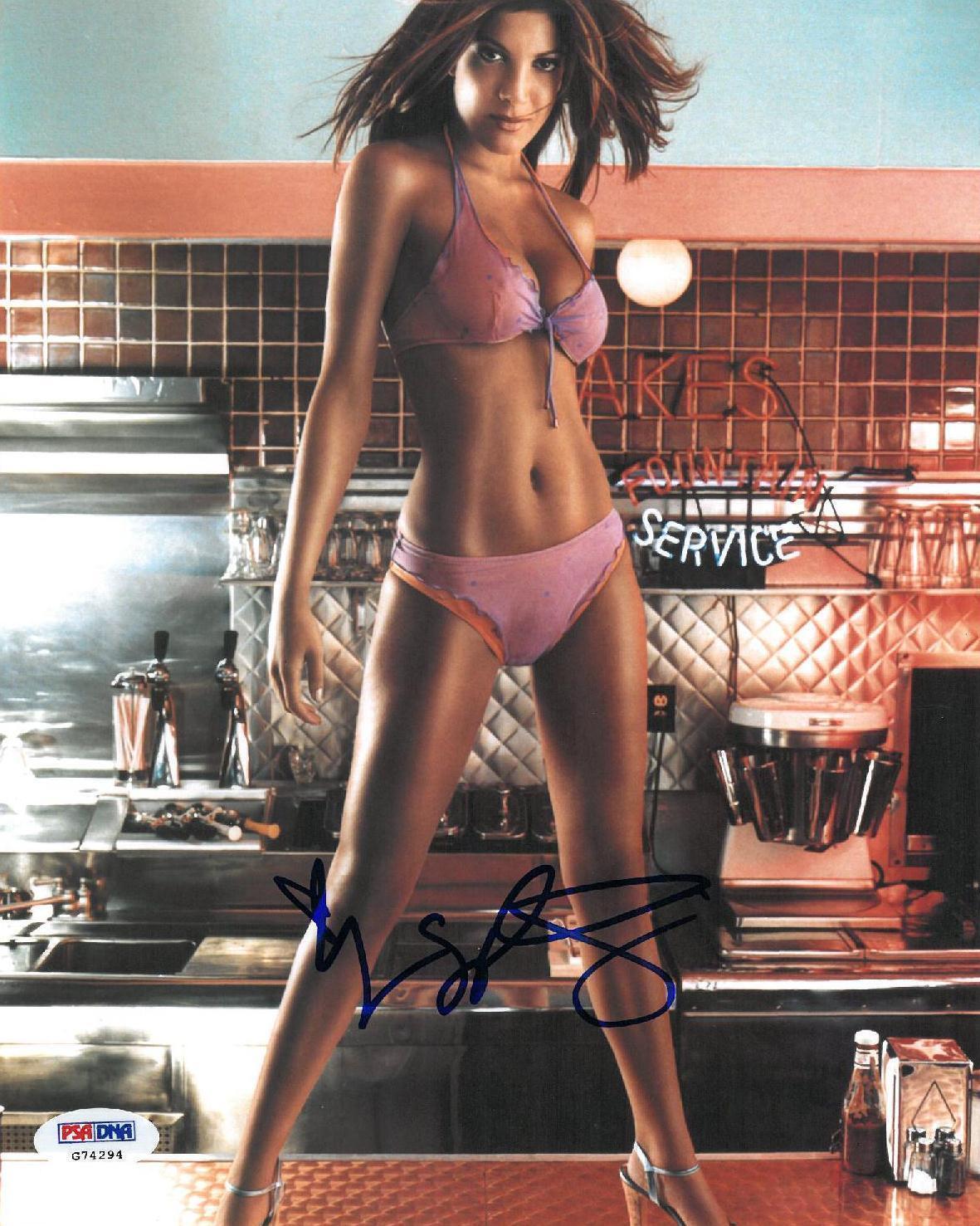 Tori Spelling Signed Authentic Autographed 8x10 Photo Poster painting (PSA/DNA) #G74294