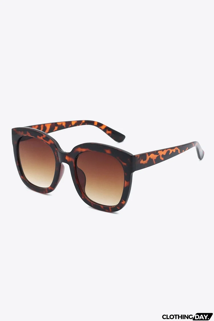 Polycarbonate Frame Square Sunglasses