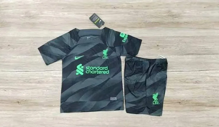 2023-24 Liverpool FC Goalkeeper Shirt - Kids