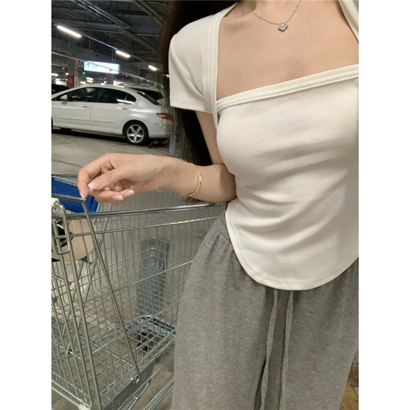 Brownm Brownm Square Collar Short-Sleeved T-Shirt Women's Summer 2024 New Hot Girls Pure Desire Slim Design Sense Top Bottom Shirt