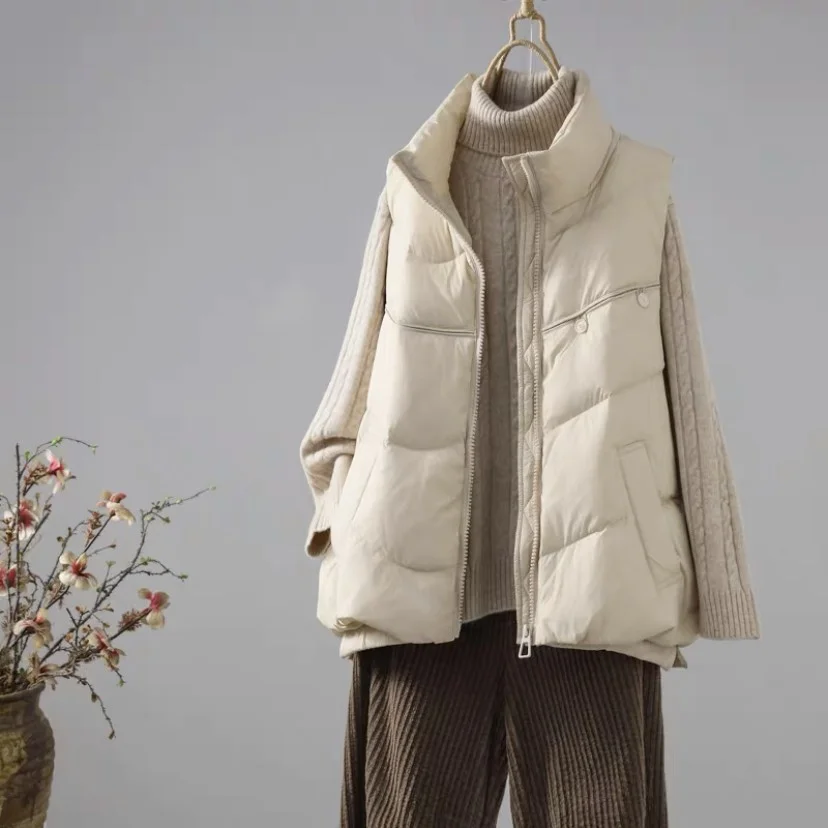 Toloer The New 2024 Down Jacket Vest Female Thin Fashion Large Size White Duck Down Horse Clip Warm Collar Coat Tide-Outfit Ideas