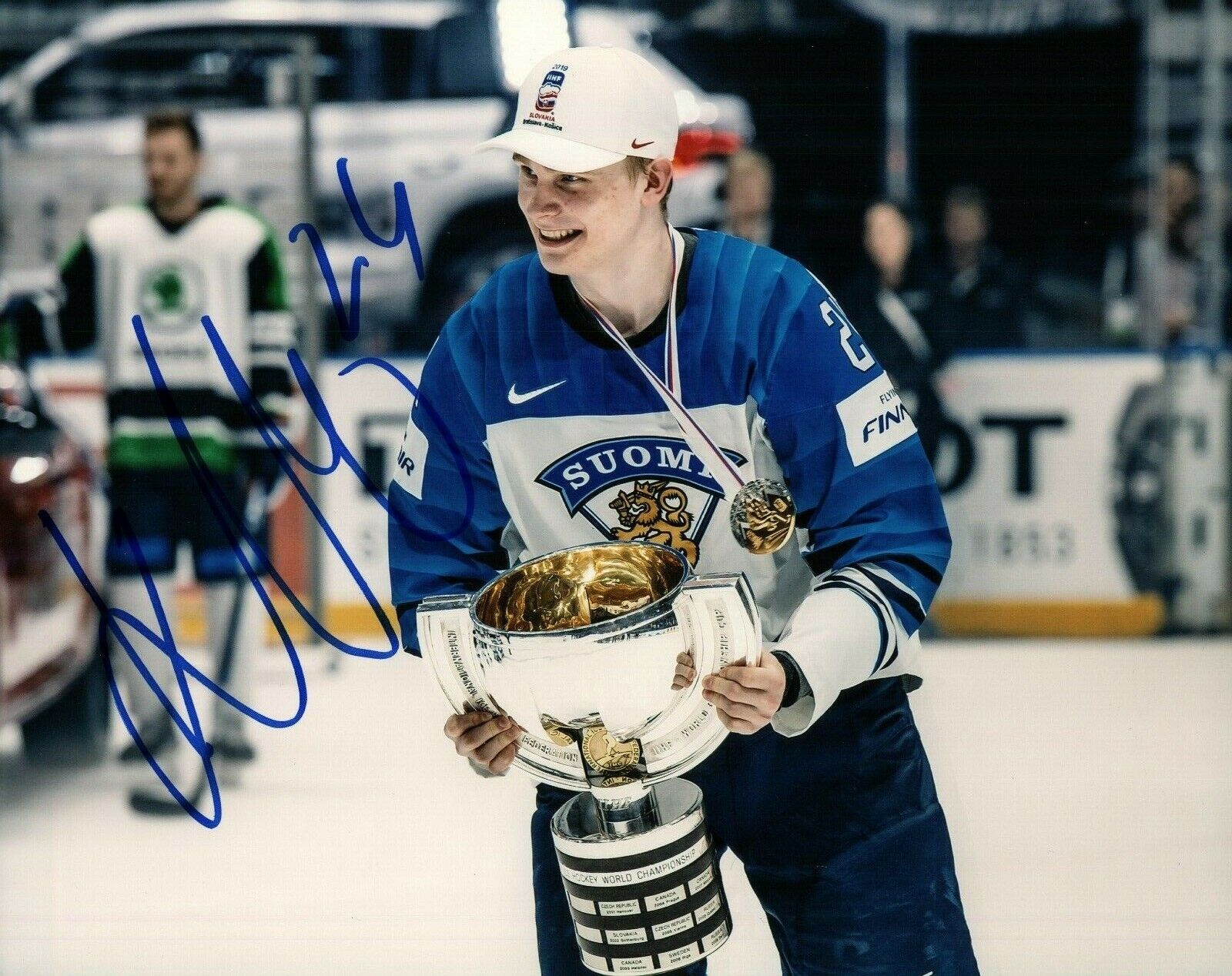 Team Finland Kaapo Kakko Signed Autographed 8x10 IIHF Photo Poster painting COA #14