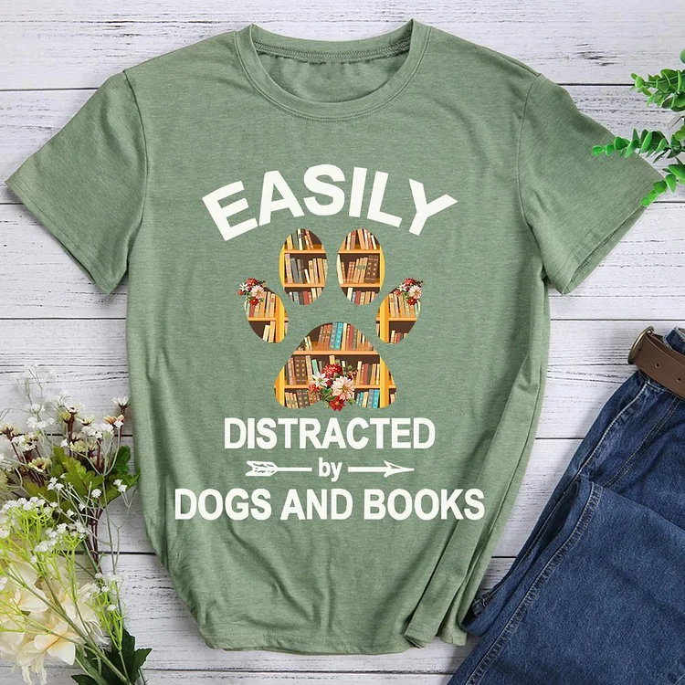 Easily Distracted y Dogs And ooks Pet Animal Lover T-shirt Tee -07531-CB