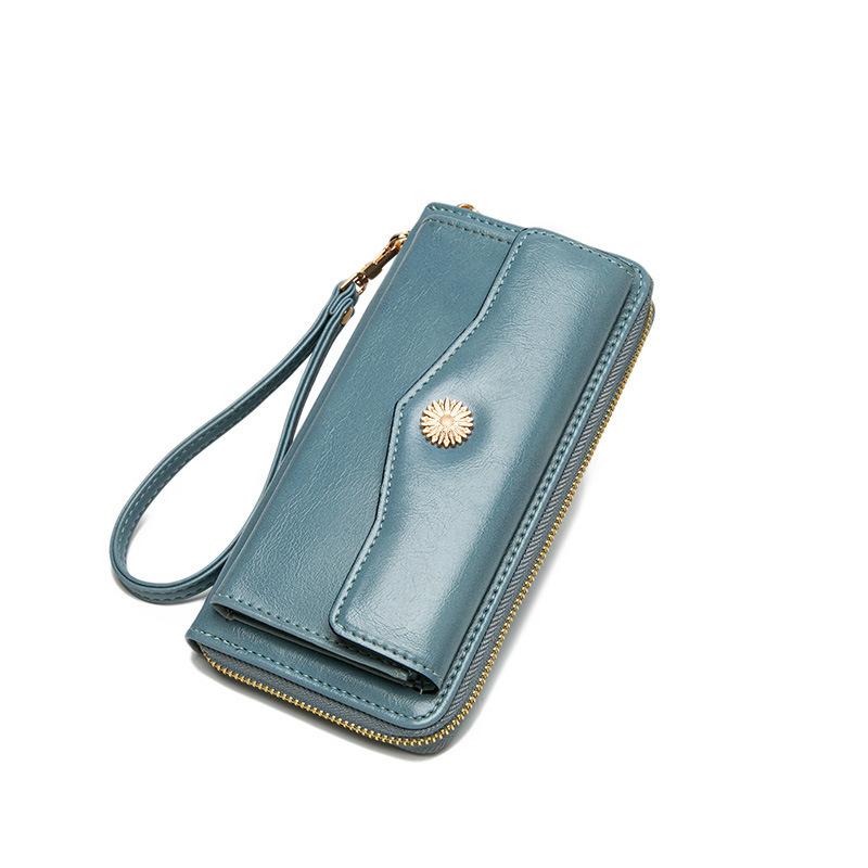 A stylish and simple long purse