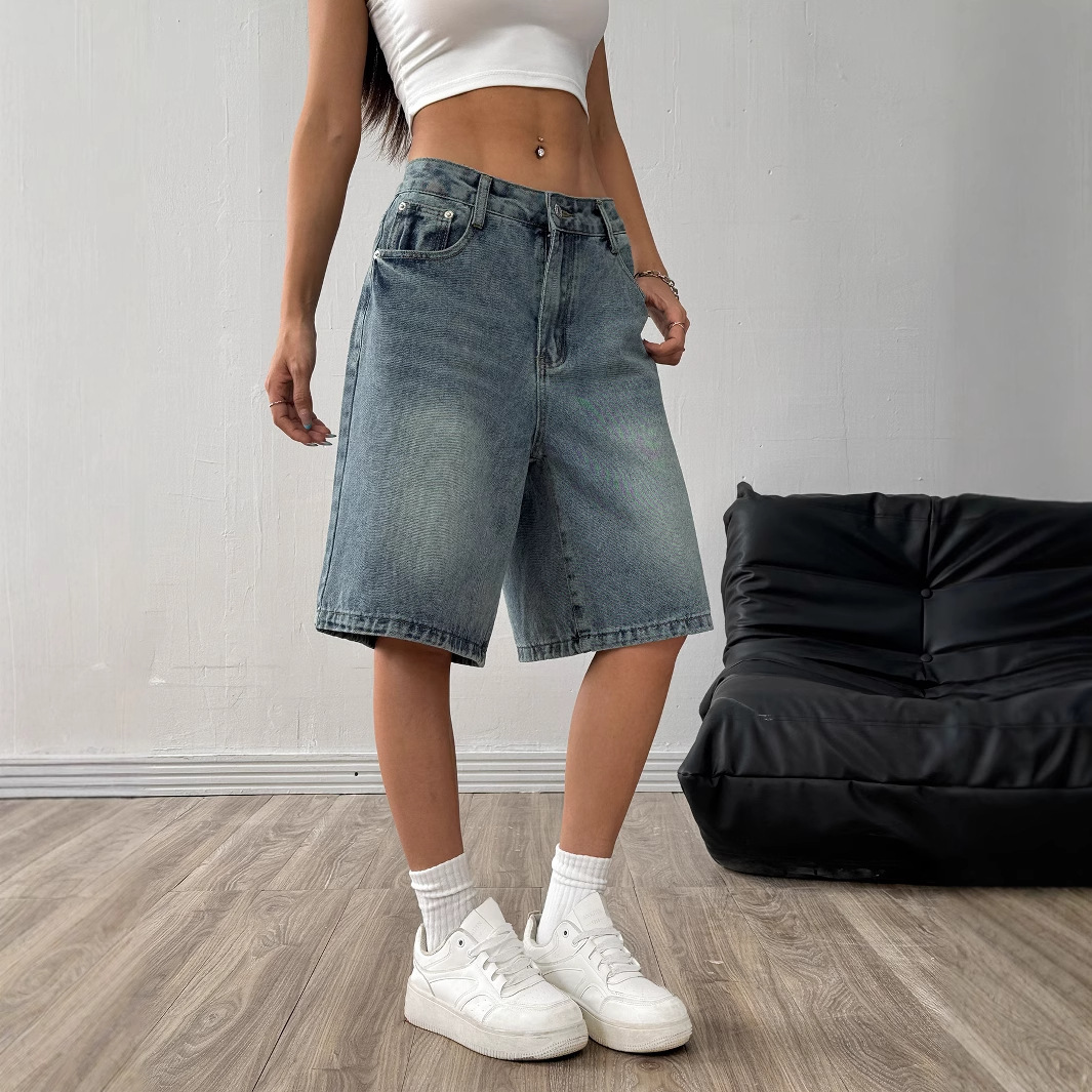 Women&rsquo;s Mid Waist Washed Straight Leg Denim Bermuda Shorts