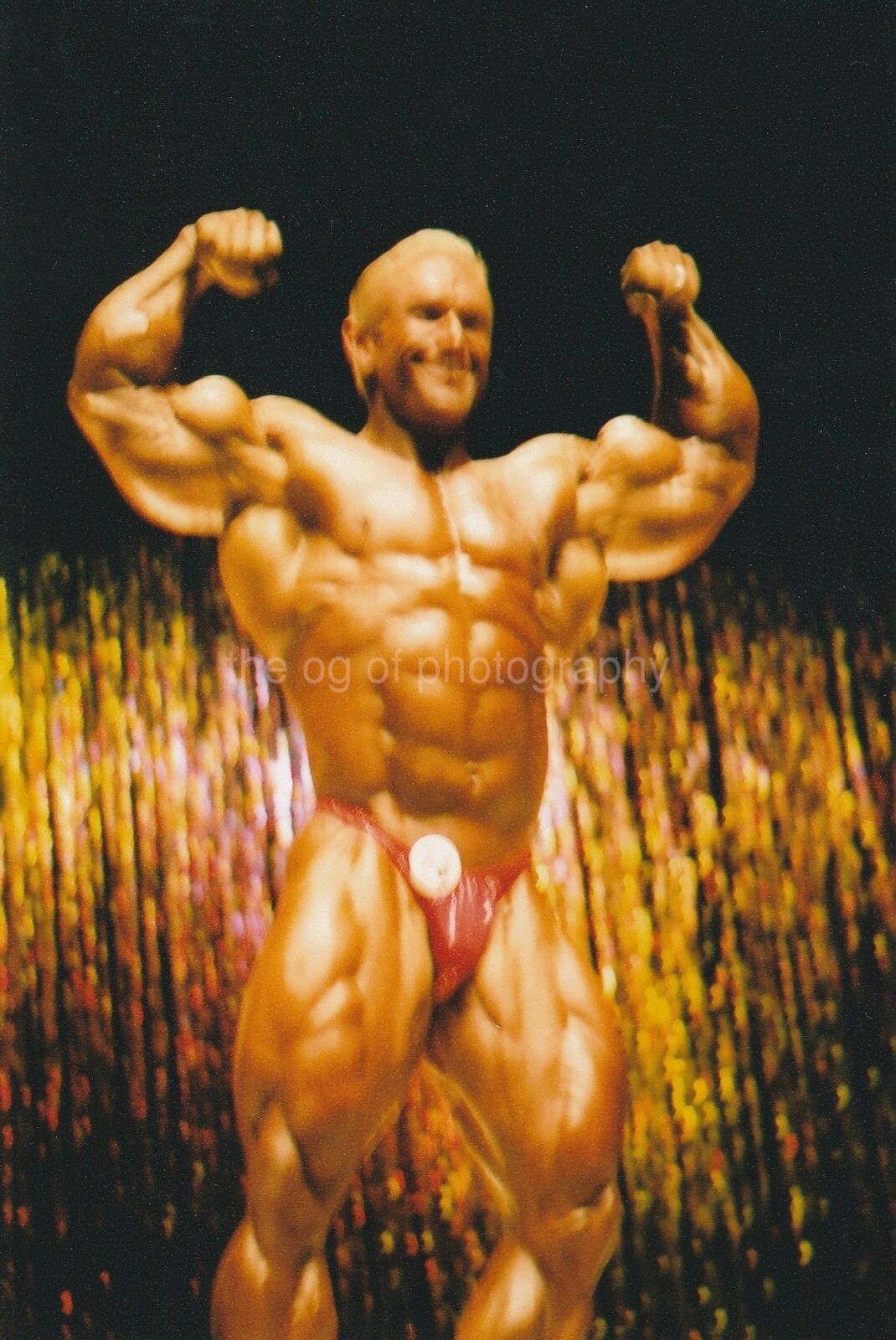 BLURRY BODYBUILDER Iron Man Pro BODYBUILDING Color FOUND Photo Poster painting Posing 812 5 C