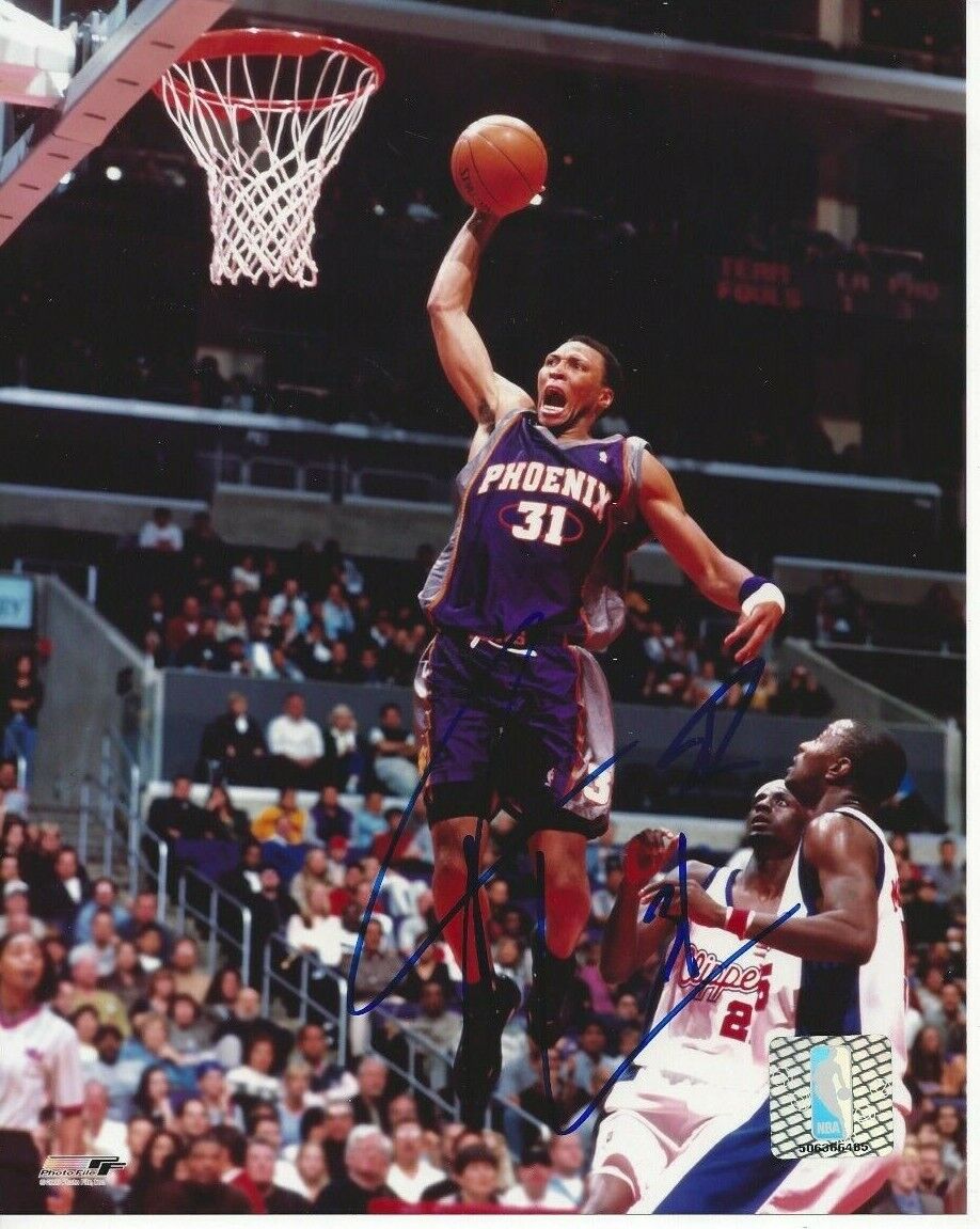 Shawn Marion Autographed 8x10 Phoenix SunsC114