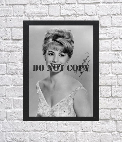 Shirley Jones Autographed Signed Photo Poster painting Poster A4 8.3x11.7