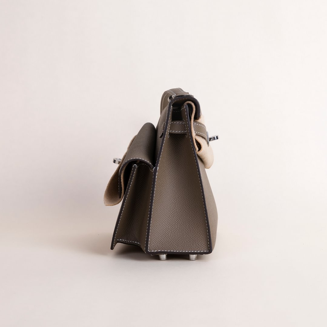 Kelly Disorder Epsom CK18 Etoupe PHW