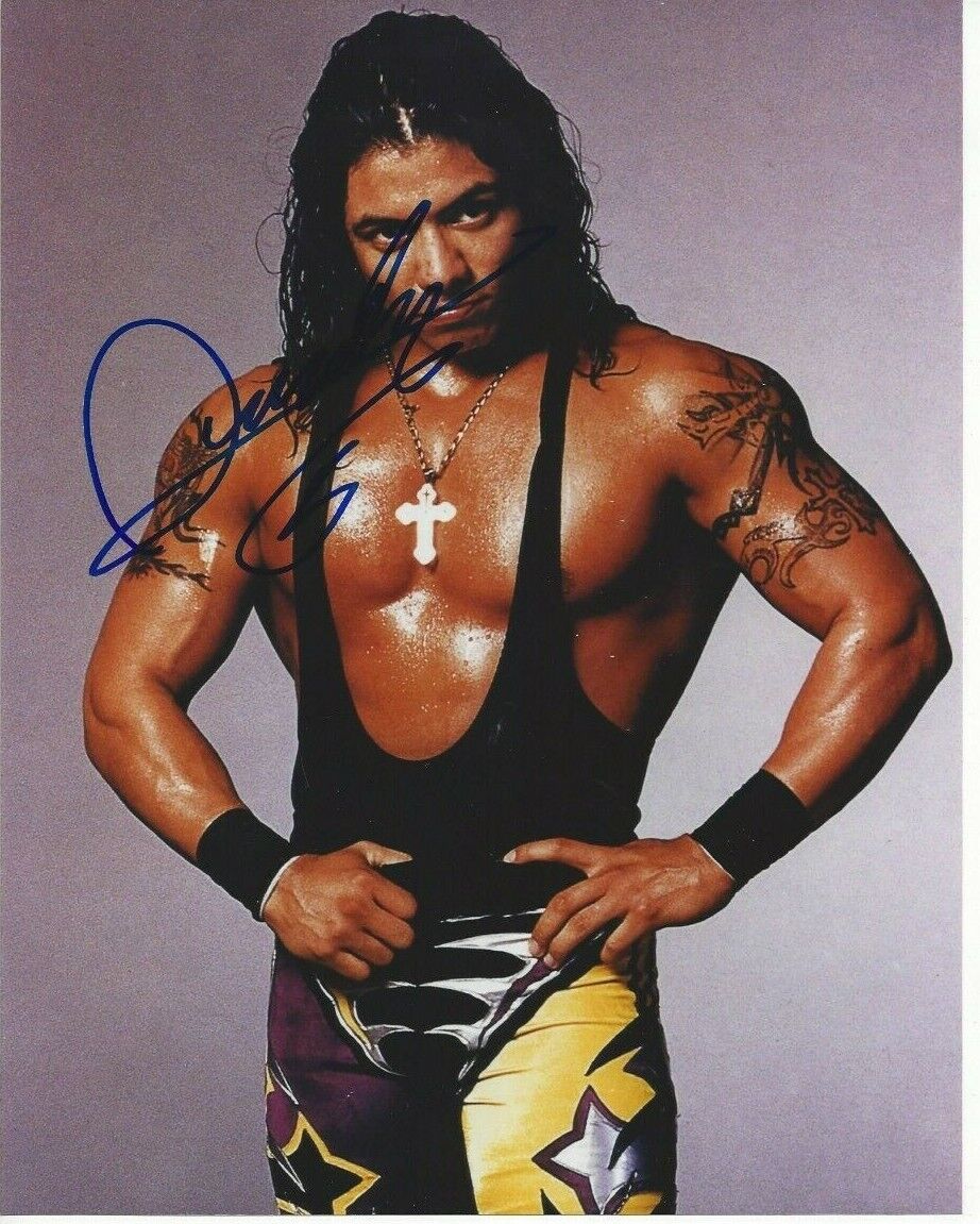 Juventud Guerrera Autographed 8x10 WWE WWF TNA WCWB706