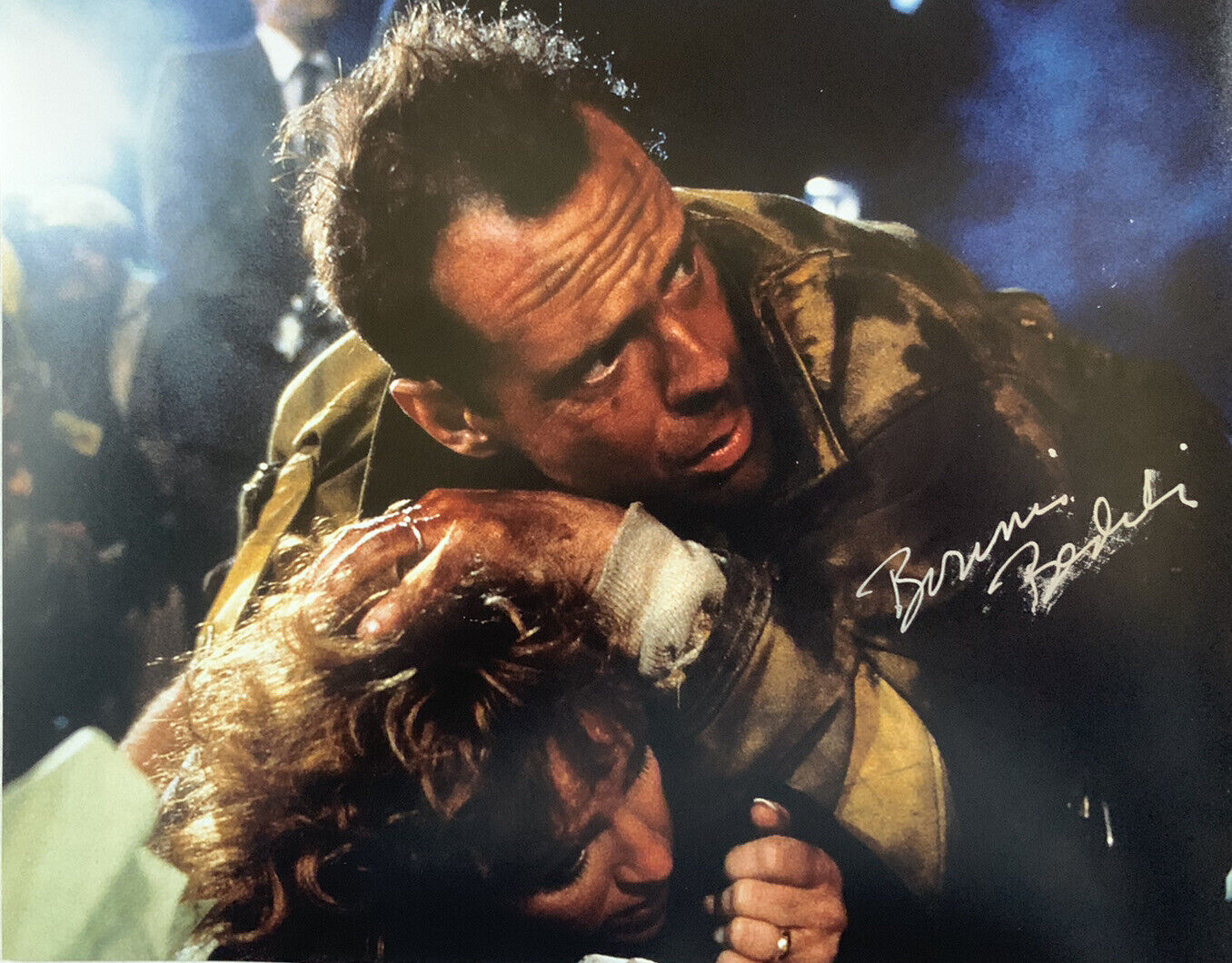 BONNIE BEDELIA HAND SIGNED 8x10 Photo Poster painting DIE HARD ACTRESS AUTO AUTHENTIC *SMUDGED*