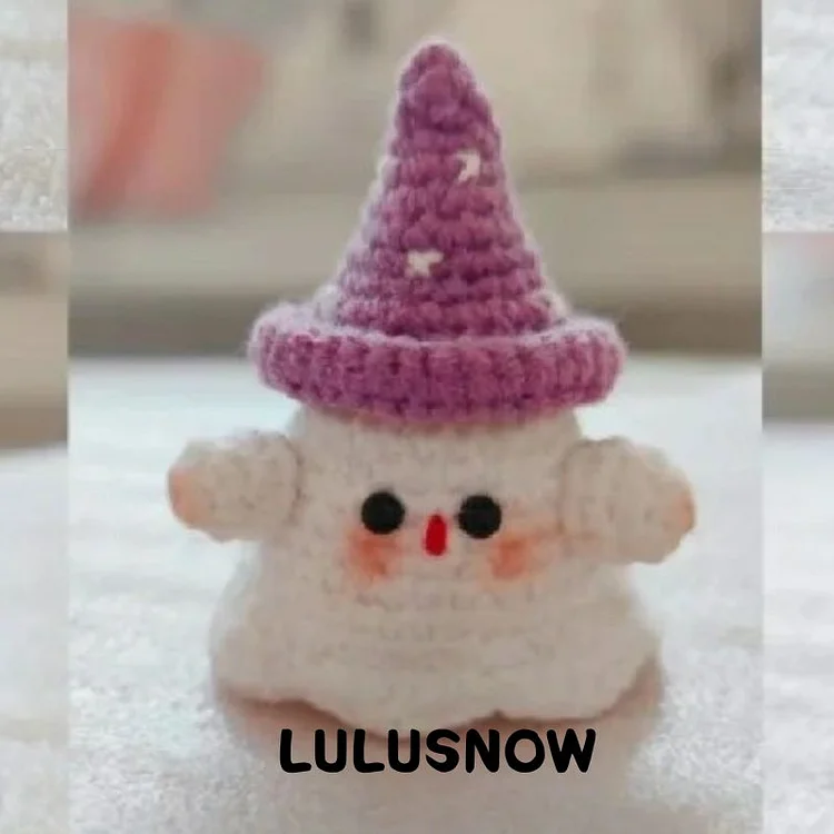 Lulusnow Handmade Purple Halloween Amigurumi Ghost Purple Hat  Crochet Key Pendant Bag Accessories Key Pendant