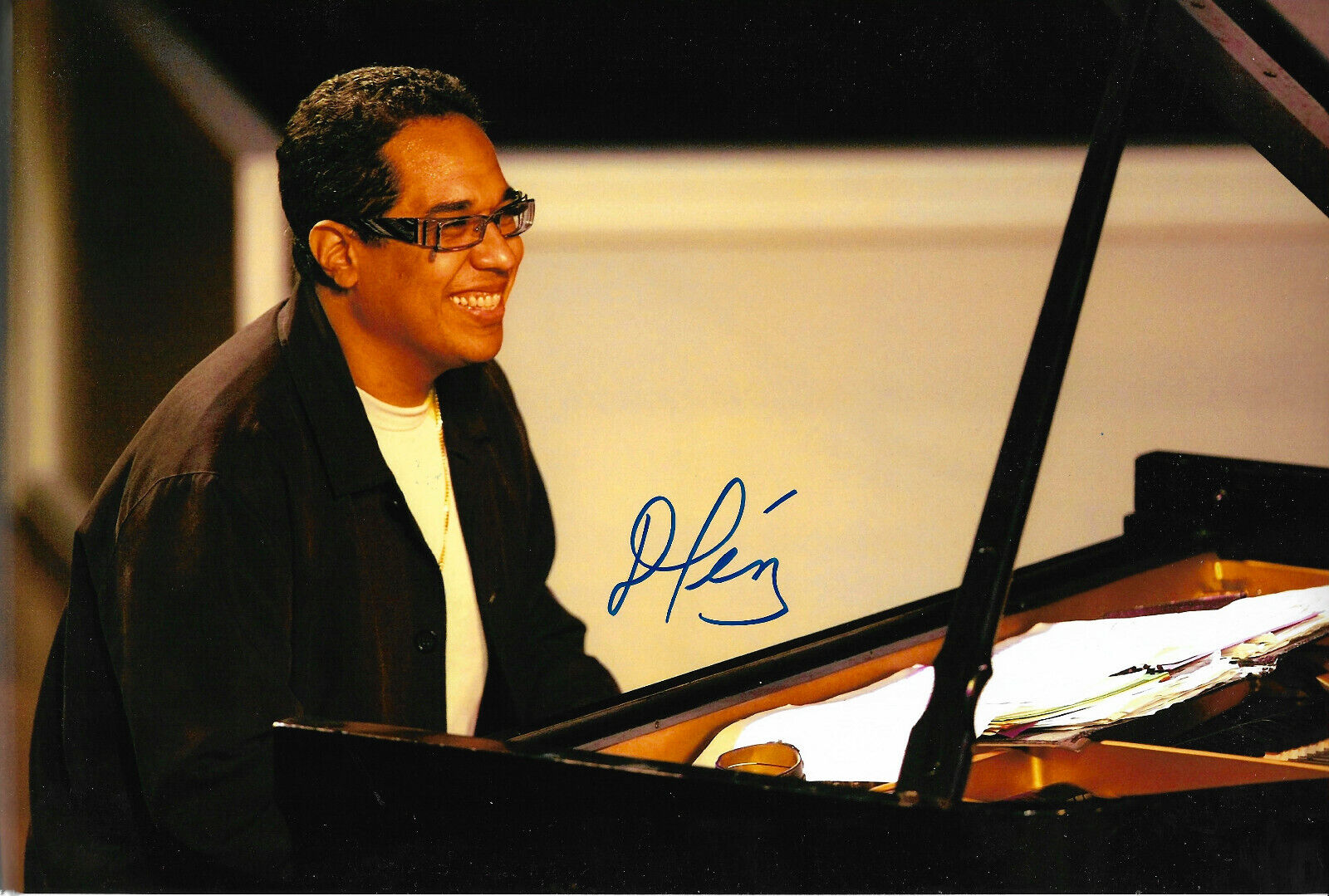 Danilo Perez Jazz Pianist signed 8x12 inch Photo Poster painting autograph