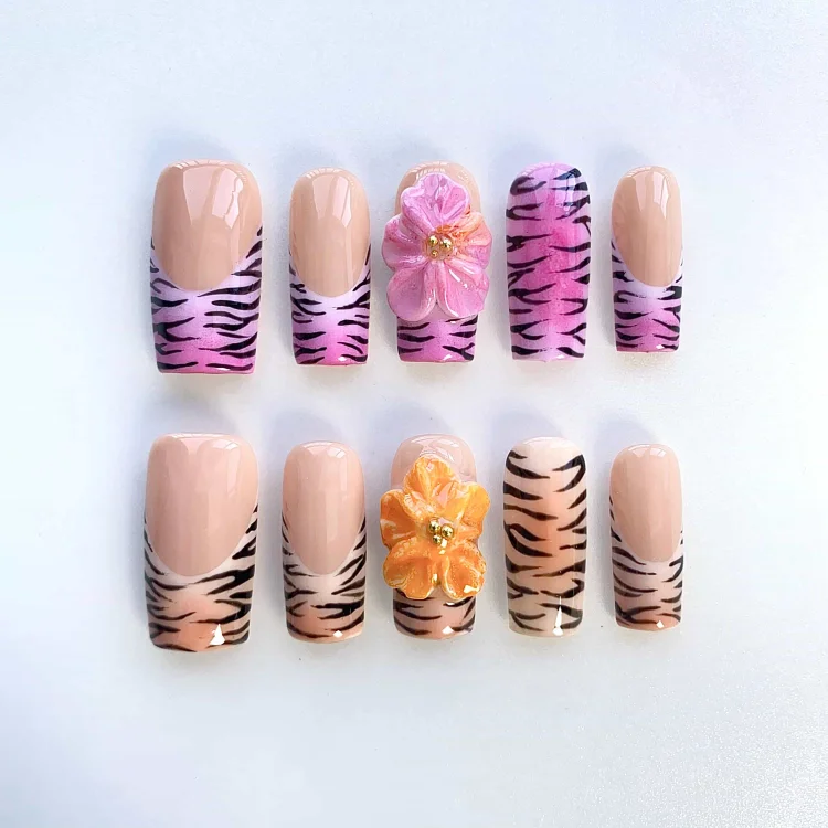 Leopard Garden Press On Nails