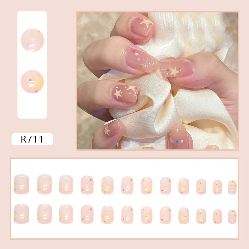 Simple And Cute Classic Style Autumn And Winter Wear Armor Cheap Hot Sale Nail Sticker Caramel Amber Finished Product Fake Nails
