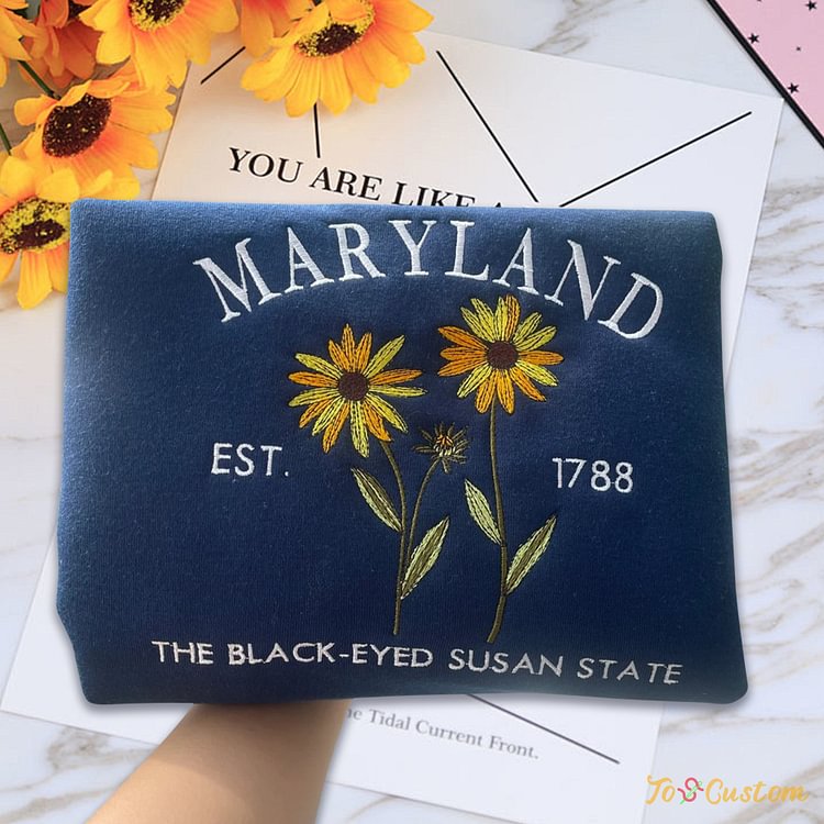 TOSCUSTOM™ Embroidered Maryland State 1788 Black-Eyed Susan Flower Sweatshirt