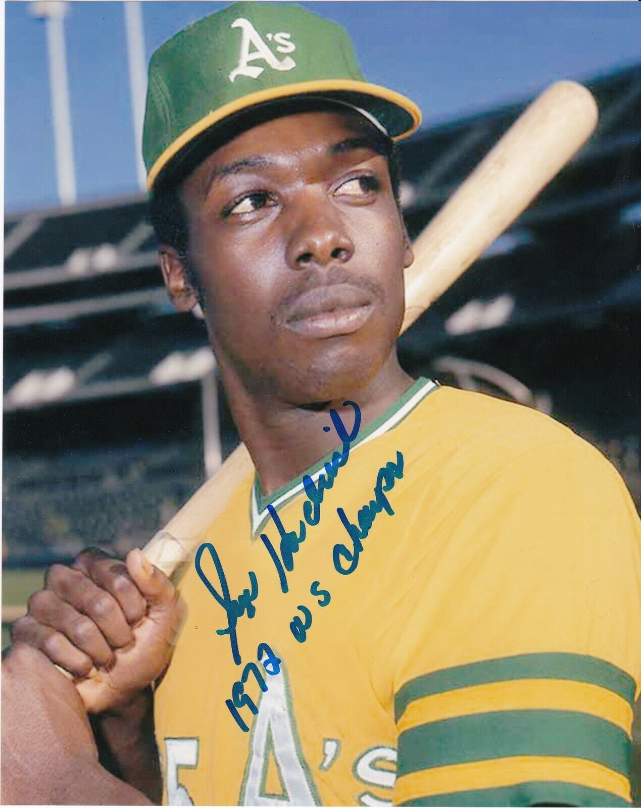 GEORGE HENDRICK OAKLAND A'S 1972 WS CHAMPS ACTION SIGNED 8x10