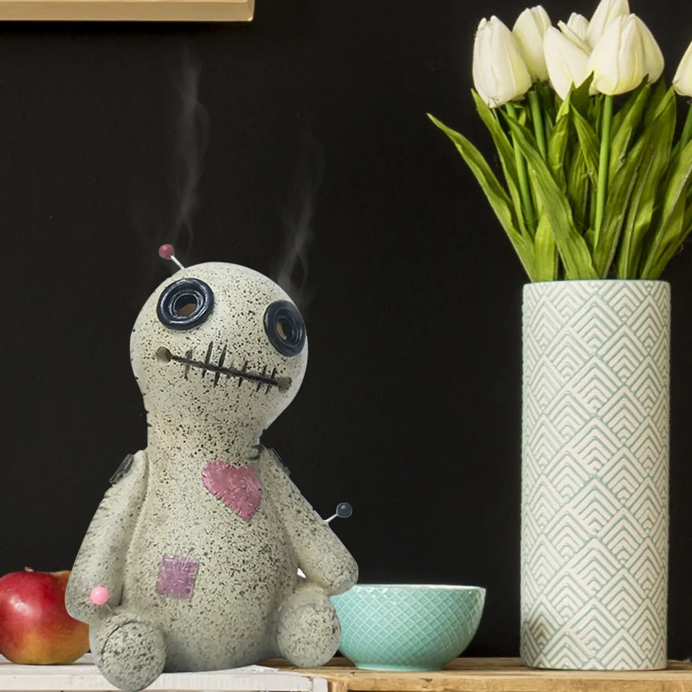 Cartoon Sprayable Voodoo Doll Incense Burner Resin Cursed Dolls Prop (B)