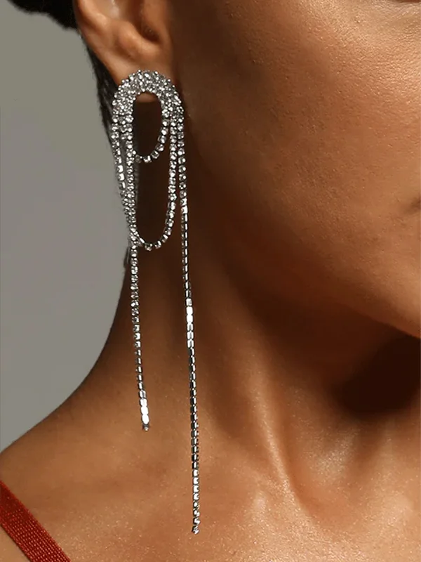 Claw Chain Diamond Tassel Earrings
