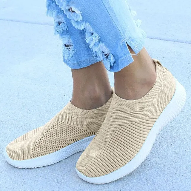 Plus Size 35-43 Women Mesh Flat Sneakers Autumn Female Vulcanized Knitting Shoes Ladies Slip On Breathable Casual Loafers