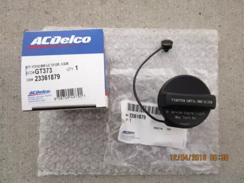 Dronehint GM 23361879 ACDELCO GT373 GT-373 FUEL GAS TANK FILLER CAP WITH TETHER OEM NEW (For: GMC) Parts